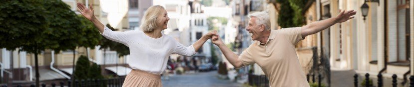 은퇴시 신체 휴식을위한 마사지 의자